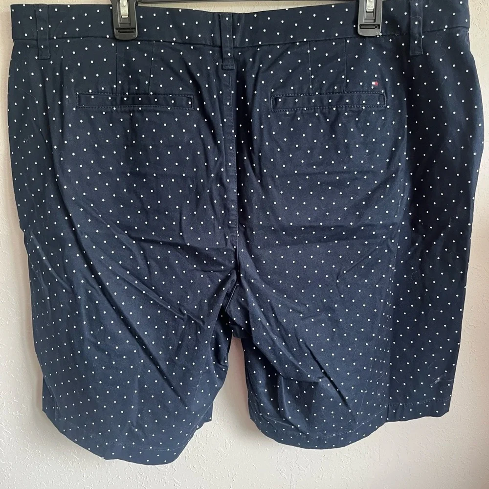 Women’s Navy With White Dots Tommy Hilfiger Casual Shorts Size 16